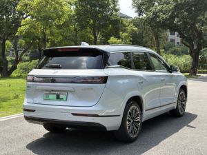 Jetour Shanhai L9 1.5TD 2DHT PHEV Flagship SUV 6 Posti 200km Autonomia Motore 200kW Usato Esportazione <span class=keywords><strong>per</strong></span> Nigeria Ghana 2025 - Product Image 6