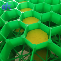 Grille de pavage en nid d'abeille en HDPE, perméable, pour la protection du gazon, les allées, les parkings et le contrôle de l'érosion des pelouses