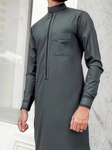 CCY 2026 Qamis Homme Arabe Saoudien Gris, style Boubou, Kaftan, Jubba Islamique, Thobe Musulman, Abaya, à col montant, manches longues avec poche - Product Image 1