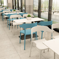 Table de restaurant moderne pour cantine scolaire Ensemble de chaises pour marmites épicées Nouilles chaudes restauration rapide Thé au lait Snacks Panneau Table en ardoise