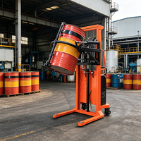 Empileur-rotateur de fûts industriel avec pesage, capacité 450 kg, balance numérique, élévateur hydraulique motorisé et inclinateur manuel de fûts