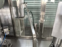 Machine de remplissage automatique de liquides visqueux à 8 buses YB-J8B pour sauce au chocolat, miel, confiture, remplisseur à piston, usine chinoise