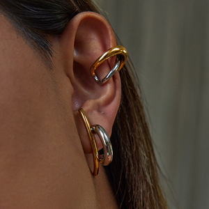 Boucles d'oreilles créoles géométriques en acier inoxydable plaqué or 18 carats, bicolores, unisexe, pour tous les jours - Product Image 2