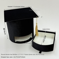 Boîte-cadeau de chapeau de docteur en flanelle créative pour le tiroir de seau de câlin de saison de remise des diplômes avec emballage cadeau de bougie d'accompagnement pratique