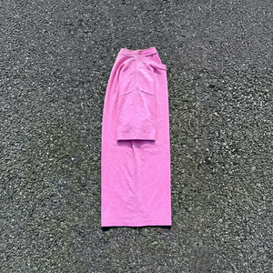 Camiseta Rosa de Manga Corta con Cuello Redondo para Hombre, Corte Regular, Informal, de Algodón Jersey, Color Sólido, Diseño con Bolsillo Frontal - Product Image 3