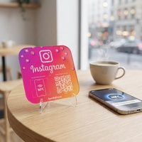 Plaque NFC personnalisée pour avis Google et Instagram