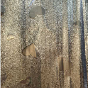 Paquete de 25 Hojas de Papel Repujado para Manualidades - Product Image 4