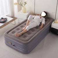 Vente en gros de matelas gonflable pliable pour l'extérieur, lit gonflable portable pour le camping