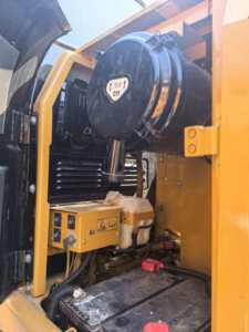 Used Original Japan CAT 320D2L Crawler Excavator Low Working Hours Original <b>Paint</b> Hydraulic Digger For Construction Earthmoving - Product Image 5