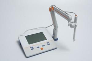 Medidor de Conductividad Eléctrica de Mesa EC200E para Suministros de Laboratorio (Prueba de Conductividad, TDS, Temperatura) Equipo de Laboratorio - Product Image 4
