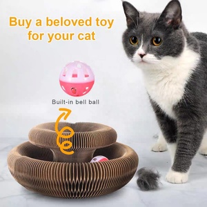 Planche à gratter pour chat d'orgue de style dessin animé avec cloche jouet de meulage de griffe de chat auto-salut en papier ondulé magnétique variable écologique - Product Image 3