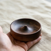 Brûleur d'encens élégant en bois massif avec récupérateur de cendres intégré, support en noyer fait à la main pour l'aromathérapie, décoration de bureau à domicile