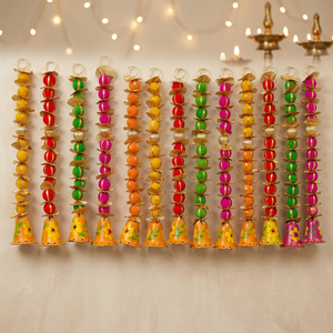 Carillons à vent en métal multicolores faits à la main, guirlande suspendue en forme de fleurs pour la décoration d'entrée pour Diwali - Product Image 5
