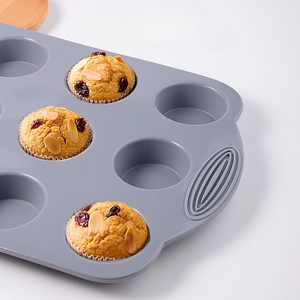 Moldes de <span class=keywords><strong>silicona</strong></span> redondos de 12 tazas familiares para <span class=keywords><strong>magdalenas</strong></span>, <span class=keywords><strong>magdalenas</strong></span>, galletas, pasteles, bandeja para hornear, utensilios para hornear antiadherentes para el horno - Product Image 4