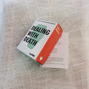 Jp170 Nhà Máy Cung Cấp Tùy Chỉnh Dành Cho Người Lớn Thẻ Trò Chơi In Ấn Sàn Với Hộp Nắp 105 Thẻ Gia Đình Sử Dụng Trên Đối phó Với Cái Chết - Product Image 3
