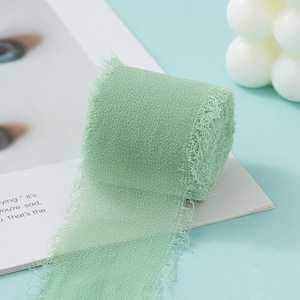 Ruban en Chiffon Bohème Multicolore de 4 cm x 5 Mètres à Bords Effilochés pour Bouquet de Mariage, Emballage et Décoration Cadeau - Product Image 6