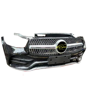 Pièces d'<span class=keywords><strong>occasion</strong></span> d'origine pour Mercedes-Benz GLC 253 : Pare-chocs avant et calandre vendus en pièces d'<span class=keywords><strong>occasion</strong></span> de haute qualité - Product Image 2