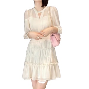 Minivestido plisado de gasa <span class=keywords><strong>transparente</strong></span> blanco de <span class=keywords><strong>manga</strong></span> media para mujer a la moda veraniega personalizado al por mayor - Product Image 1