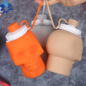 Botella de Agua de Silicona con Diseño de Calavera, Gran Capacidad, Portátil, para Uso en Exteriores, Gris, Naranja, Caqui Claro - Product Image 4