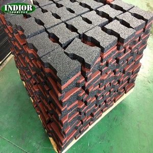 Feuerfeste, schallisolierende Gummibodenmatte in Knochenform für Pferdeställe in England - Product Image 5