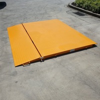 Rampe de chargement pliable en acier, planche de quai auto-nivelante, capacité de 6,5 tonnes, accès pour chariot élévateur, rampe de chargement robuste