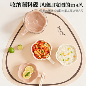 Flower Shape Plastic Dipping Dish Set With Lid For Soy Sauce Vinegar Seasoning Storage - Product Image 5