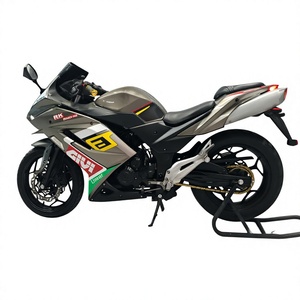 มอเตอร์ไซค์สไตล์สปอร์ตมือสอง 400 ซีซี สตรีทสปอร์ตไบค์ แฟริ่งไบค์ - Product Image 1