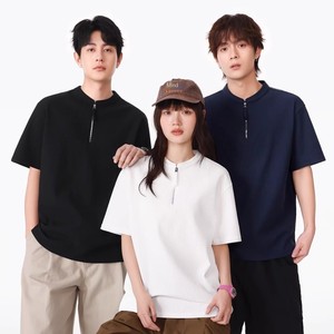 <span class=keywords><strong>T</strong></span>-shirt gaufré personnalisé OEM ODM pour homme, col en <span class=keywords><strong>V</strong></span>, demi-fermeture éclair, manches courtes, coupe ample, respirant, décontracté, é<span class=keywords><strong>t</strong></span>é - Product Image 2