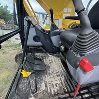 Excavatrice Komatsu 205 d'occasion à prix avantageux / Excavatrice d'occasion Komatsu HB205-1 en bon état, hydraulique