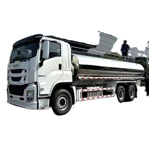 Camión Cisterna de Combustible de Aluminio ISUZU GIGA 6x4 con Capacidad de 20-25 Metros Cúbicos, Camión Cisterna de Reabastecimiento - Product Image 2