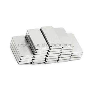 N52 סופר חזק neodymium מרובע בלוק מגנט הניתן להתאמה אישית מגנט אדמה נדירה עוצמה עבור עיבוד שבבי