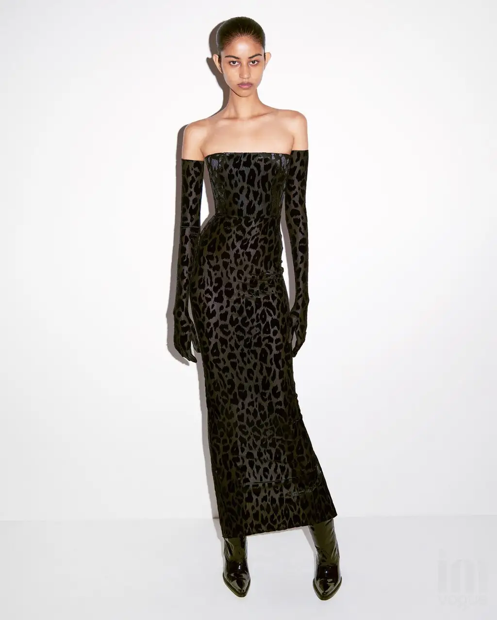 BD2181 New Design Ladies Solid Strapless Long Sleeves Sexy Velvet Floor Length Good Quality Dress Leopard