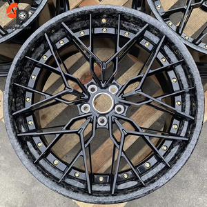 Rueda de Aleación Forjada Cóncava con Detalles de Fibra de Carbono, Forjado a Alta Presión de 12000 Toneladas, PCD Personalizado, Acabado Superficial ET con Tapa Central - Product Image 2