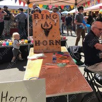Jeu de lancer de cordes Ring-A-Horn en bois pour table, idéal pour événements, locations, fêtes et parcs d'attractions