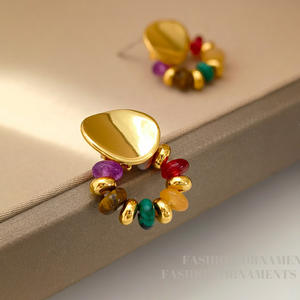 أقراط فرنسية على الطراز العتيق مطلية بالنحاس الذهبي ، حبات من الأحجار الطبيعية ، متدلية أنيقة ذات إحساس عالٍ بالشخصية - Product Image 4