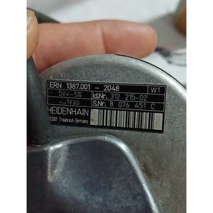 Moteur à aimant permanent Siemens 1FK6063 6AF71 1AHO 270V 3000RPM, variateur d'automatisation industrielle, fabriqué en Allemagne - Product Image 2