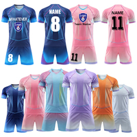 Maillot de football original à séchage rapide pour hommes, service OEM, fabrication en gros, maillot de football personnalisé avec numéro et nom