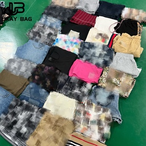 Abbigliamento Usato Misto Taglie e Stili Vari Pantaloncini all'Ingrosso Lotto Seconda Mano Pantaloncini Vintage di Moda - Product Image 4