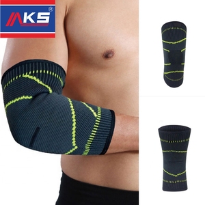 Atmungsaktive Kompressions-Ellbogens tütz hülse für Workouts und Golfer - Product Image 3