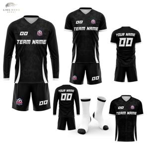 Özel Yapım Baskılı Nefes Alabilen Futbol Giyim Seti Premium Forma ve Şort Yazın Optimum Performansı İçin Kişiselleştirilmiş - Product Image 1