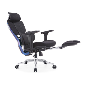 Sedia da Gaming Ergonomica di Alta Qualità, Design Moderno, Nera, con Schienale Alto, Girevole, Regolabile, con Poggiapiedi - Product Image 2