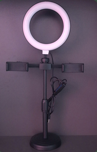 Mini Lampada LED da 16CM con 2 Morsetti di Fissaggio, Supporto per Telefono Cellulare per Trasmissioni in Diretta, Supporto da Tavolo per Telefono, Luce ad Anello da 6 Pollici - Product Image 4