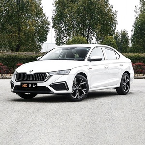 <span class=keywords><strong>Skoda</strong></span> Octavia Sedan 2025 (Modello 2020) Automatica con Telecamera Posteriore, Produttore Cinese Economico, Interni Scuri - Product Image 2