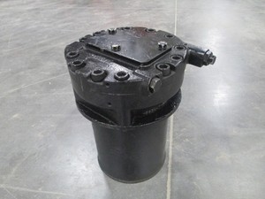มอเตอร์ไฮดรอลิก OEM สำหรับรถขุด รุ่น 134-7133 137-3722 114-0484 7Y-4238 7Y-4239 087-4827 087-4726 สำหรับ E320B 320B - Product Image 1