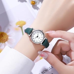 Beimai OEM <span class=keywords><strong>Montre</strong></span> Vente en Gros Simple Numérique Mince Bracelet Quartz <span class=keywords><strong>Montre</strong></span> pour <span class=keywords><strong>Femme</strong></span> - Product Image 1