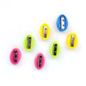Taille-crayon créatif en forme de feuille, en plastique, pas cher, pour étudiants et enfants - Product Image 5