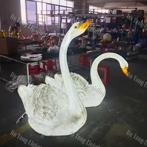 Esculturas Artísticas de Cisnes de Fibra de Vidrio con Luces para Resorts, Centros Comerciales, Parques Escénicos y Proyectos Elegantes de Exhibición de Fotos para Visitantes - Product Image 5
