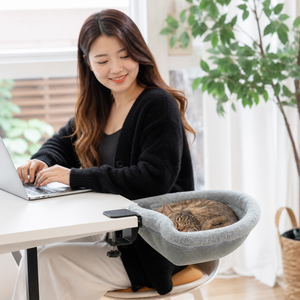<span class=keywords><strong>Hamaca</strong></span> para Gatos Montada en Escritorio, Giratoria, Ahorra Espacio, Malla Transpirable, Lavable a Máquina, Cama para Gatos <span class=keywords><strong>de</strong></span> Piel Sintética para Oficina y Hogar - Product Image 4