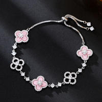 Bracelet en cristal scintillant trèfle à quatre feuilles 2025, bracelet en acier inoxydable plaqué or, zircon rose, bracelet porte-bonheur tendance, cadeau