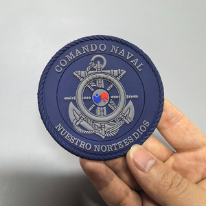 ป้ายซิลิโคนใสแบบรีดติดแผ่นยางนุ่มแผ่นแปะติดเวลโครแผ่นพีวีซีแบบกลมติดโลโก้3D แบบกำหนดเอง - Product Image 3